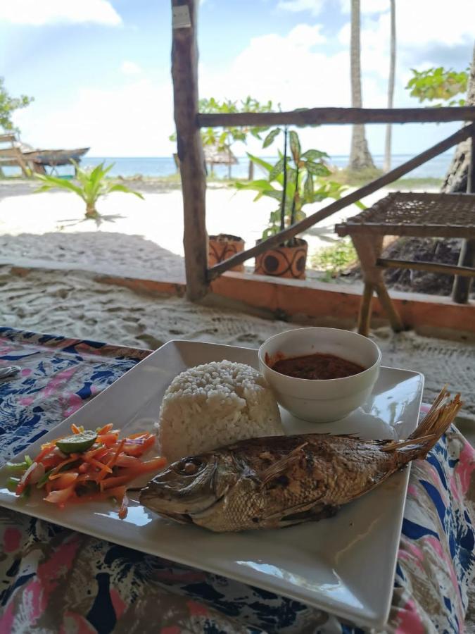 Bed and Breakfast Afro Whale Shark Safari Kilindoni Екстер'єр фото