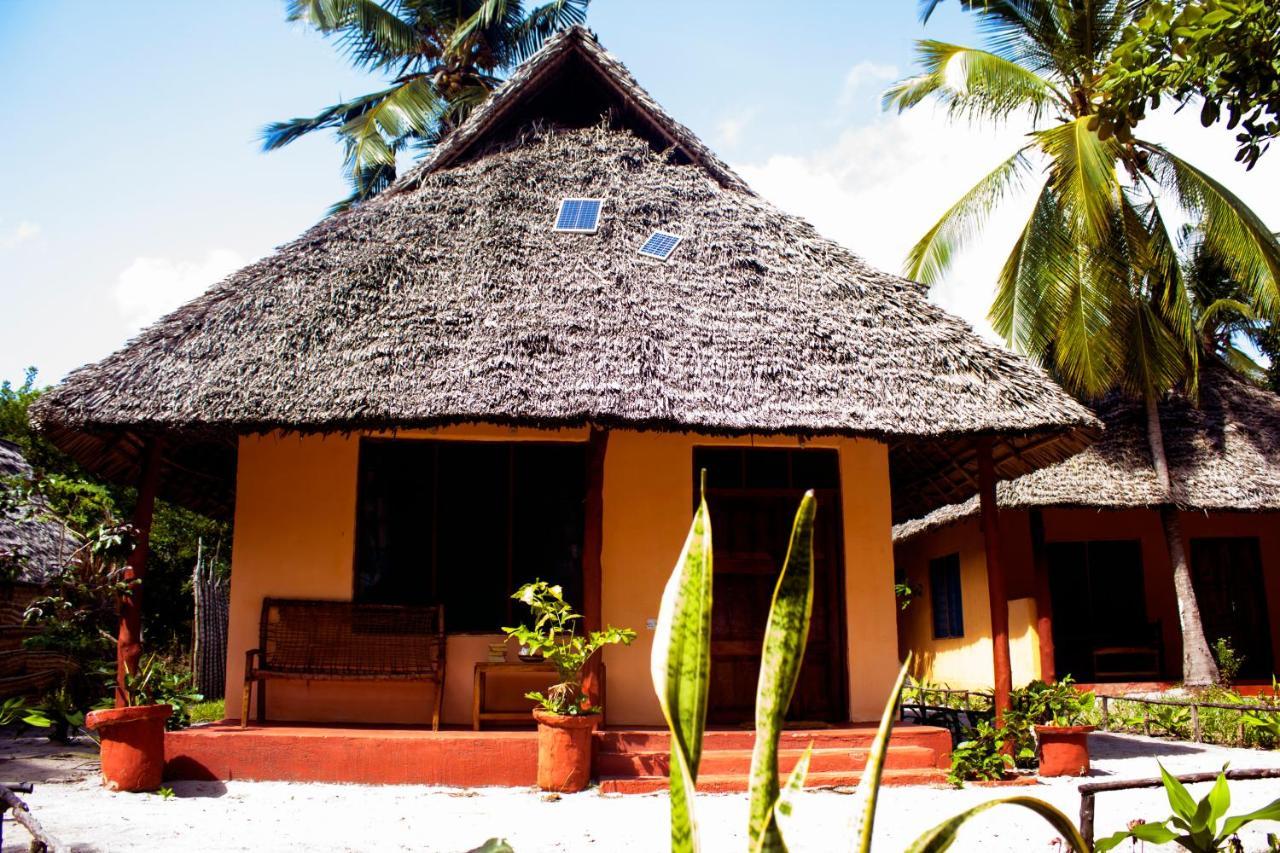 Bed and Breakfast Afro Whale Shark Safari Kilindoni Екстер'єр фото