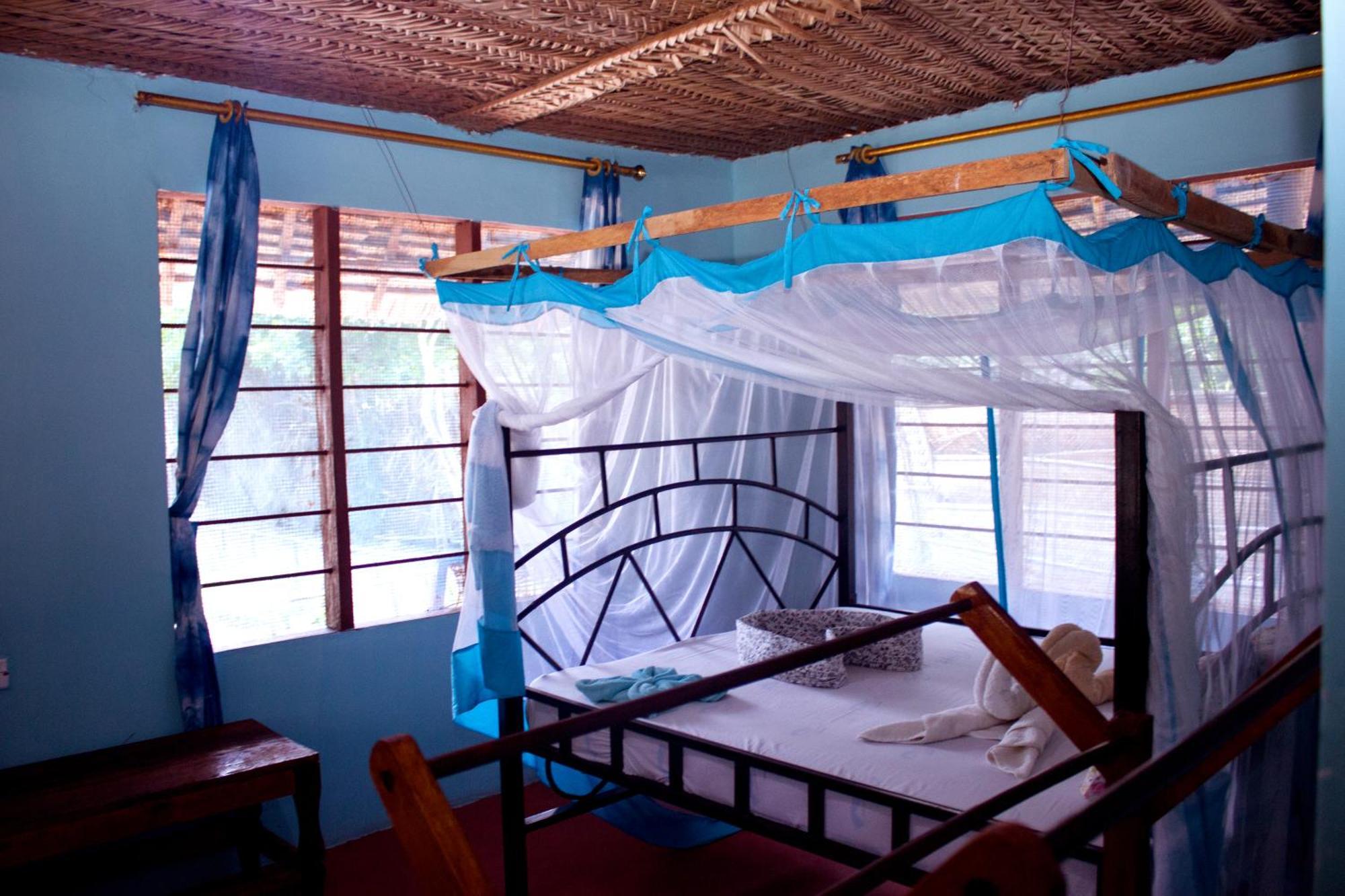 Bed and Breakfast Afro Whale Shark Safari Kilindoni Екстер'єр фото